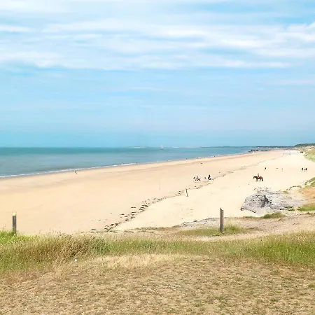 Les Privileges By Interhome 2* סן-פאלה-סור-מר