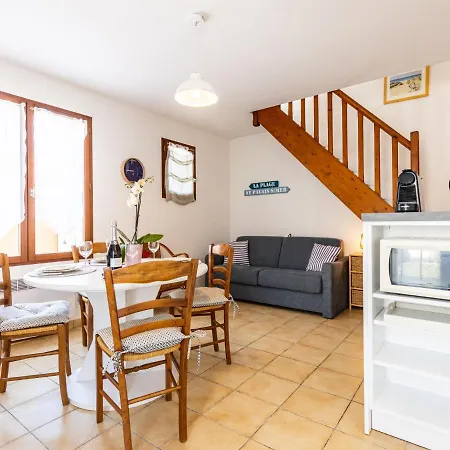 Les Privileges By Interhome 2* סן-פאלה-סור-מר