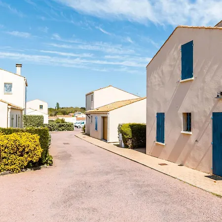 Les Privileges By Interhome מלון